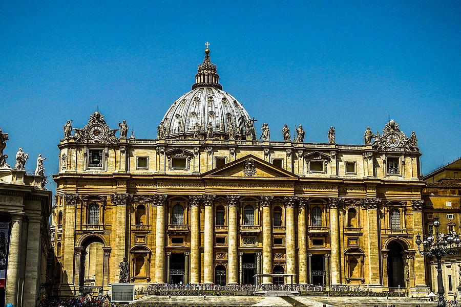 St. Peters Basilica Photograph by Marilyn Burton