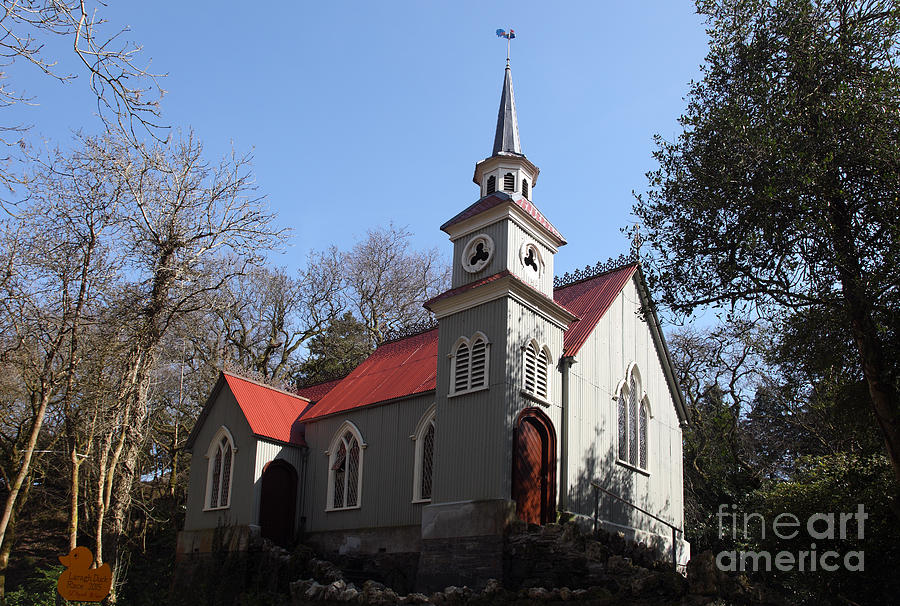 st-peters-tin-tabernacle-co-monaghan-ros-drinkwater.jpg