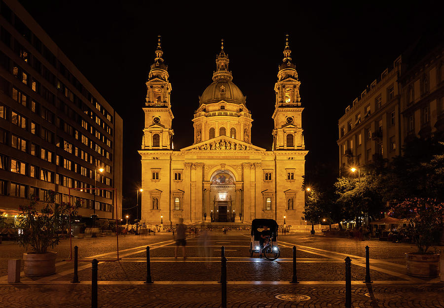 St. Stephens Basilica at Night in Budapest Photograph by Artur Bogacki