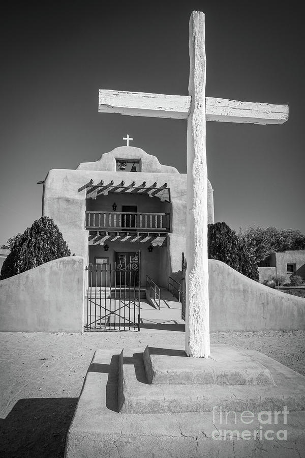 St Thomas Church in Abiquiu Photograph by Inge Johnsson