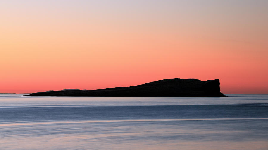 Sunset Photograph - Staffin Bay Sunset by Grant Glendinning