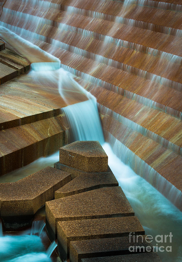 Staircase Fountain Photograph by Inge Johnsson