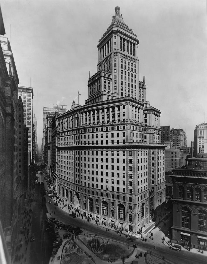 Standard Oil Building At 26 Broadway Photograph by Everett