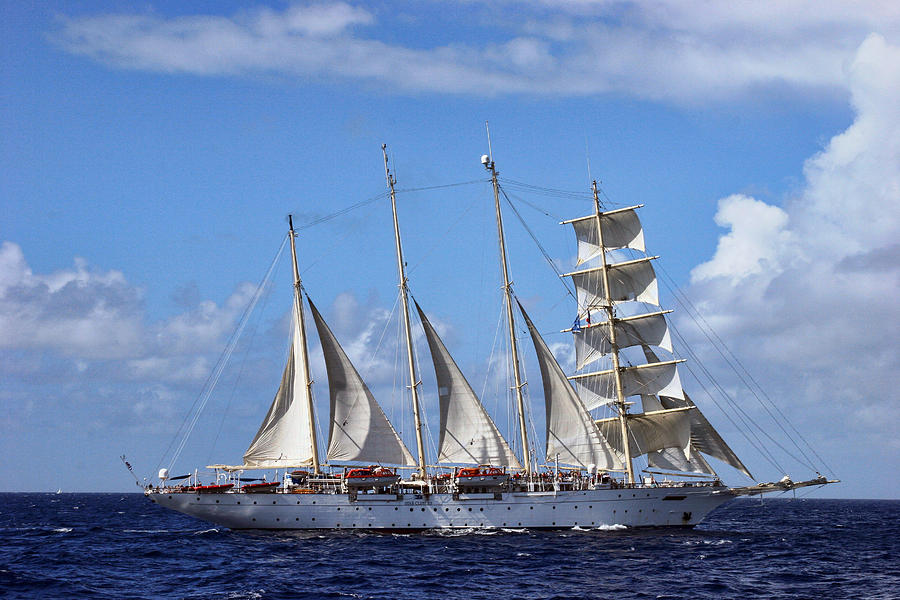 Star Clipper Photograph by Bruce Richardson
