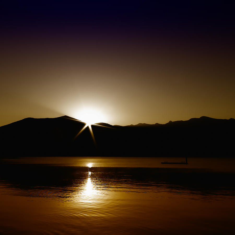 Sunset Photograph - Star Sunrise on Priest lake II by David Patterson