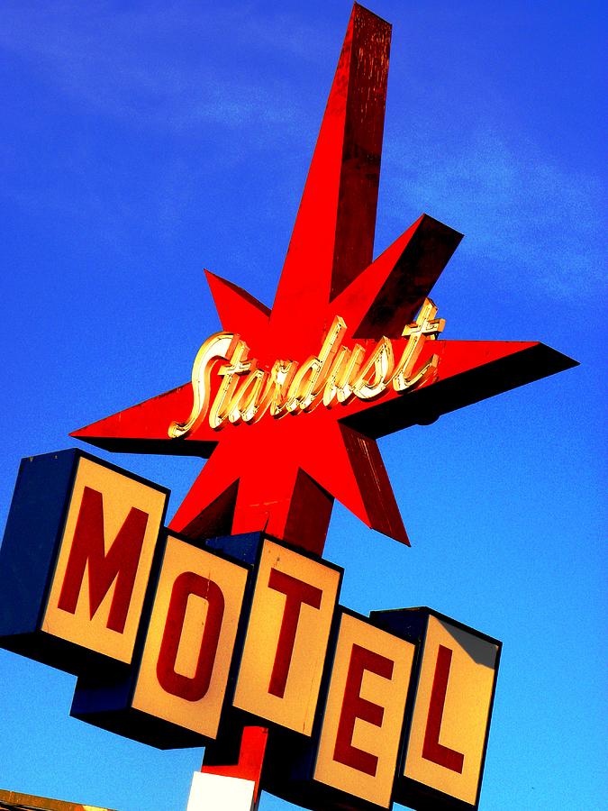 Stardust Motel Photograph by Elizabeth Hoskinson