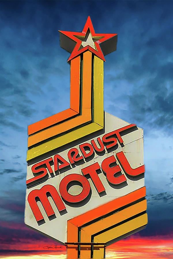 Stardust Motel Rapid City Photograph by Sylvia Thornton