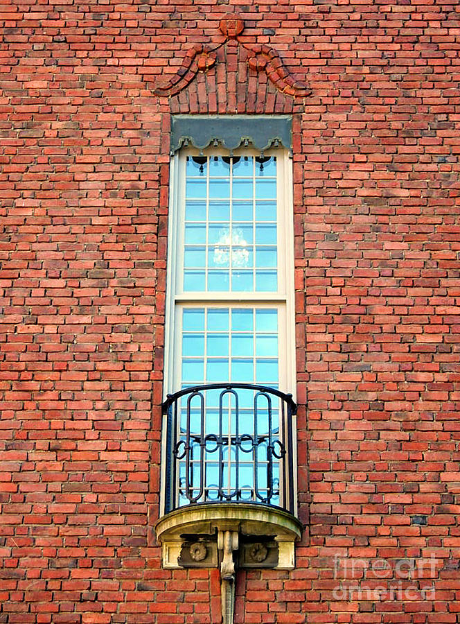 Stadshuset window Photograph by Elaine Berger
