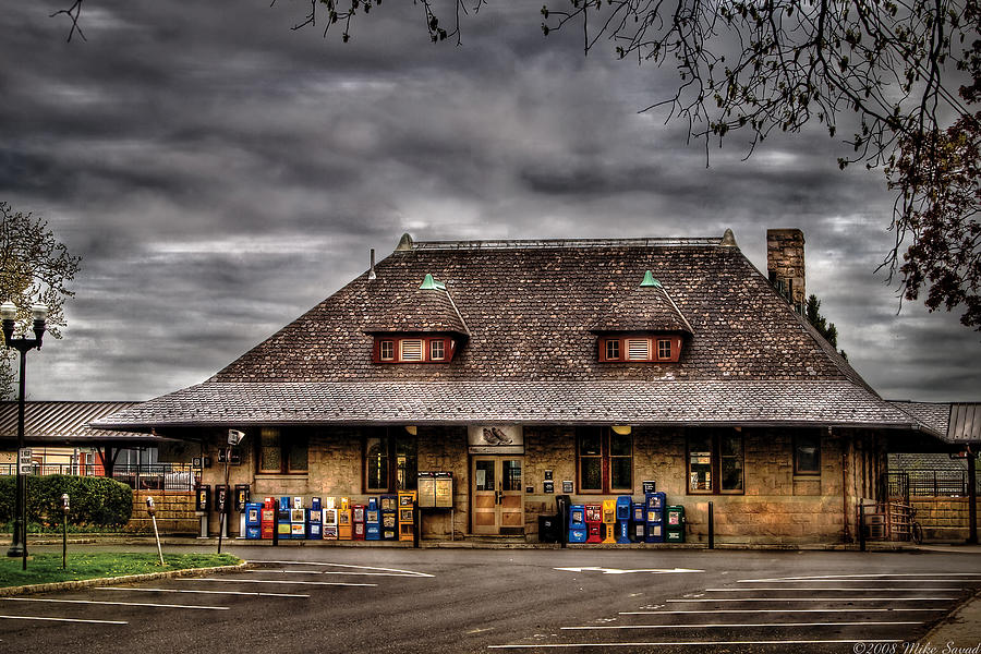 Station - Westfield NJ - The Train Station Photograph by Mike Savad