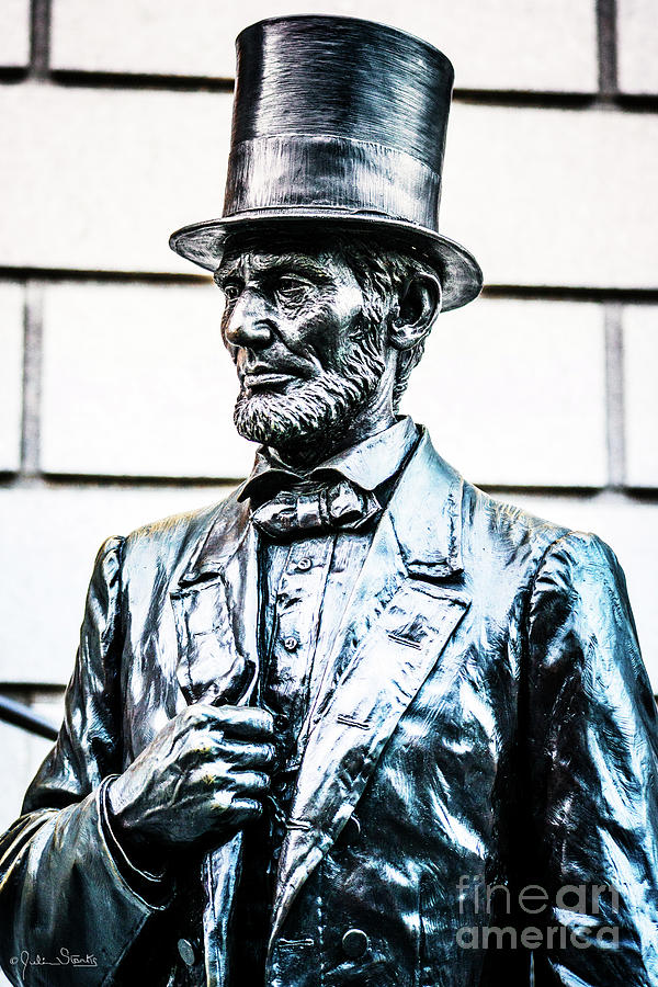 Statue Of Abraham Lincoln #10 Photograph