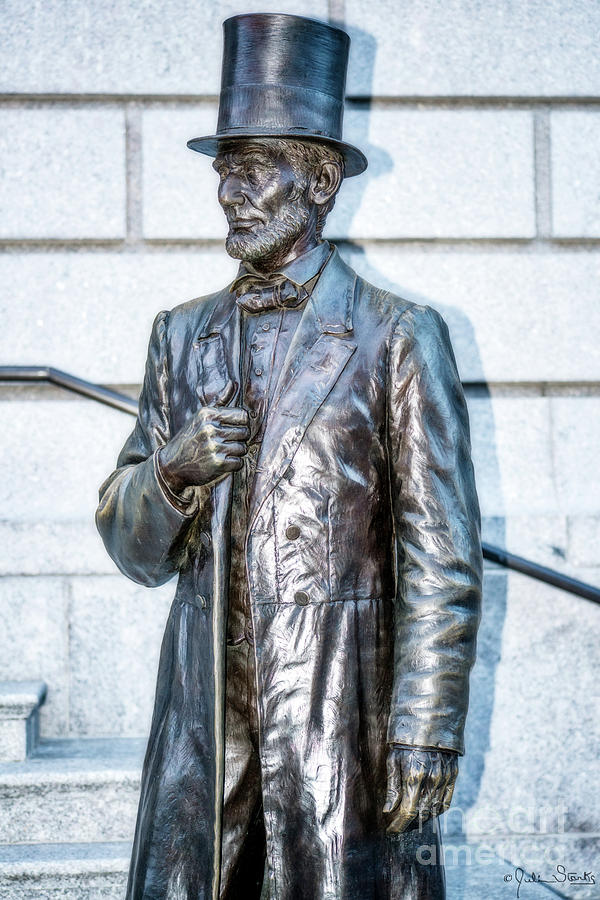 Statue Of Abraham Lincoln #2 Photograph
