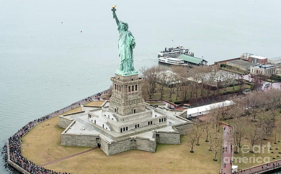 Statue of Liberty and Liberty Island Photograph by David Oppenheimer
