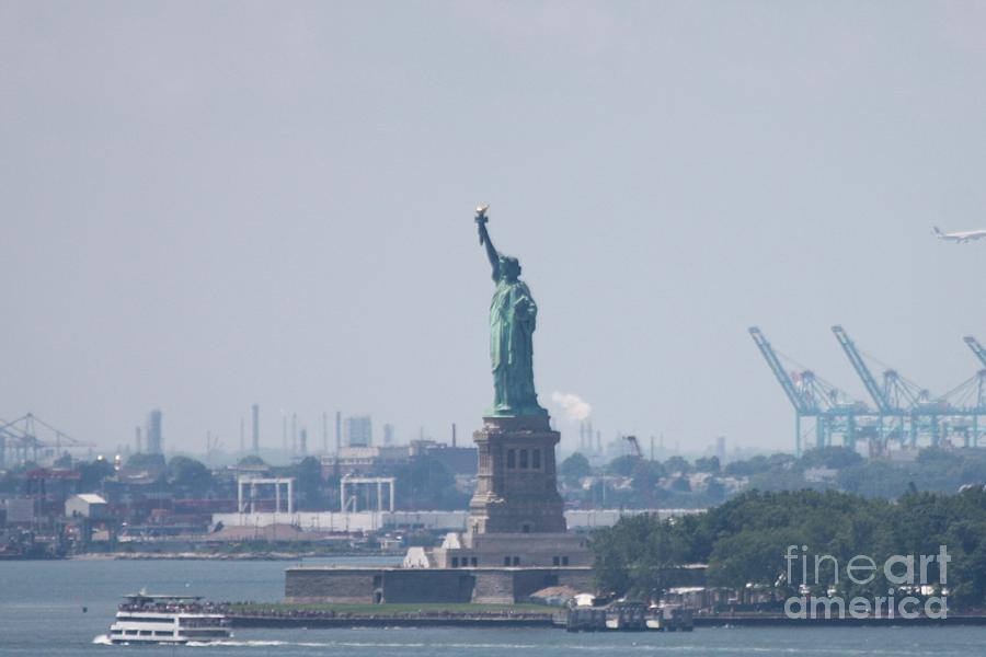 Statue Of Liberty Photograph by John Telfer
