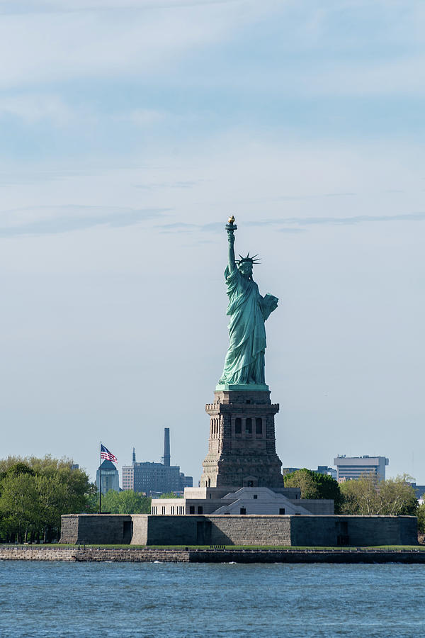 Statue of Liberty Photograph by Robert VanDerWal - Fine Art America