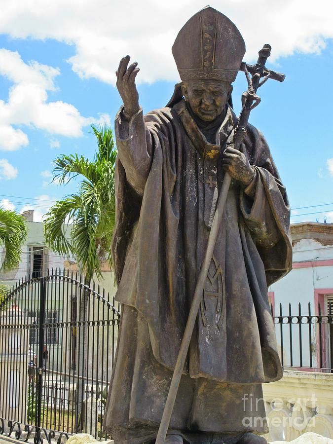 Hat Photograph - Statue of the Pope in Cuba by John Malone