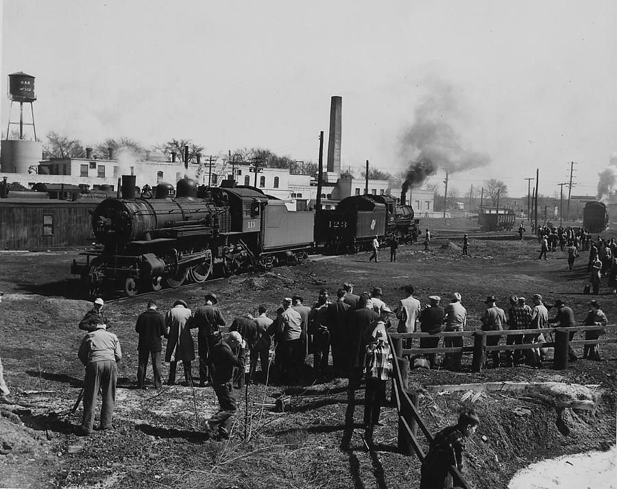 Steam Engine Tug - O - War Photograph by Chicago and North Western Historical Society
