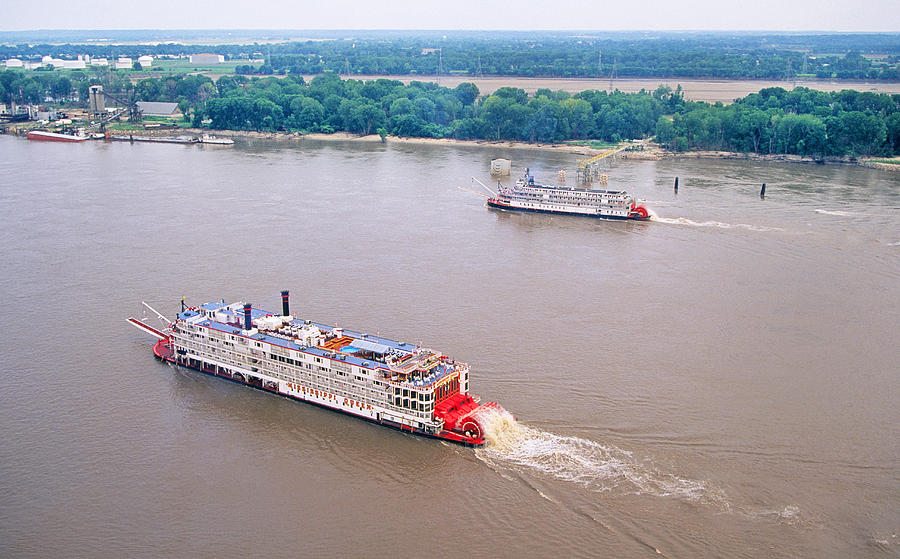 The Mississippi Queen Photograph by Buddy Mays - Pixels