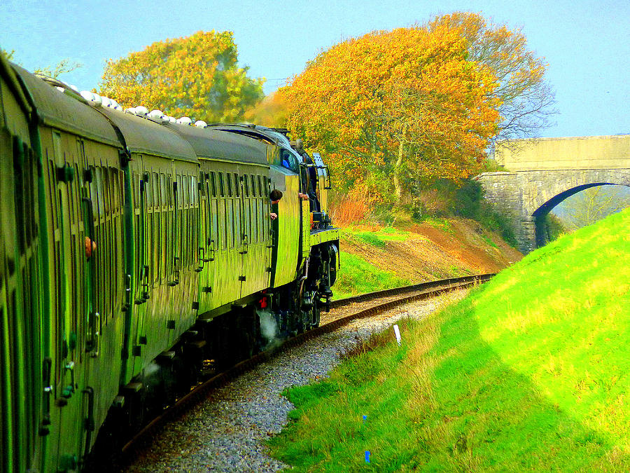 Steaming to Corfe Castle Photograph by Gordon James