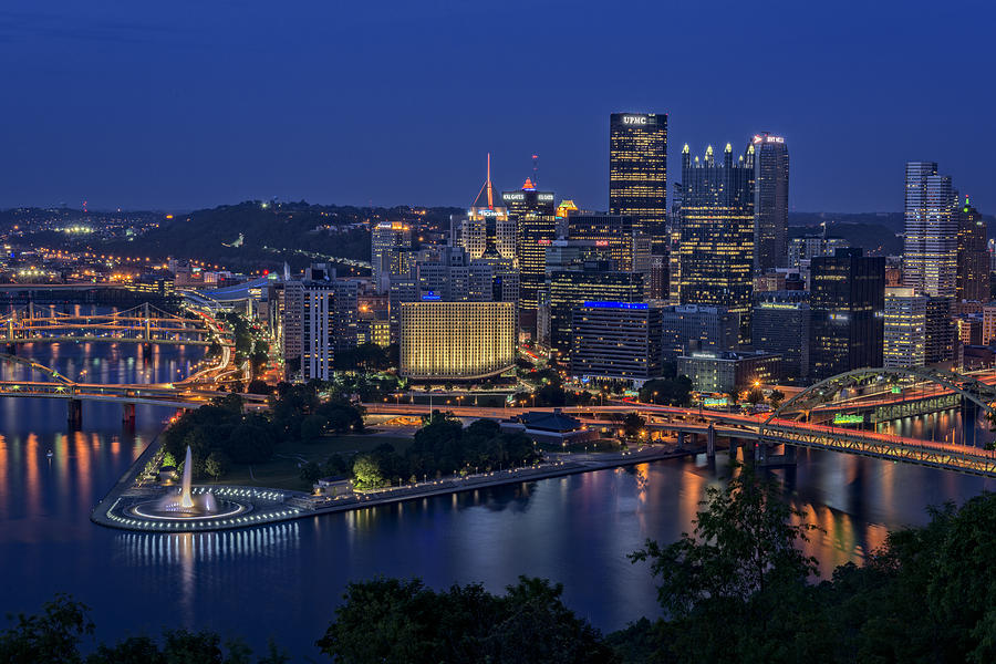 Pittsburgh Photograph - Steel City Glow by Rick Berk