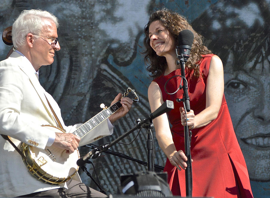 Steve Martin and Edie Brickell with the Steep Canyon Rangers Photograph by Debra Amerson