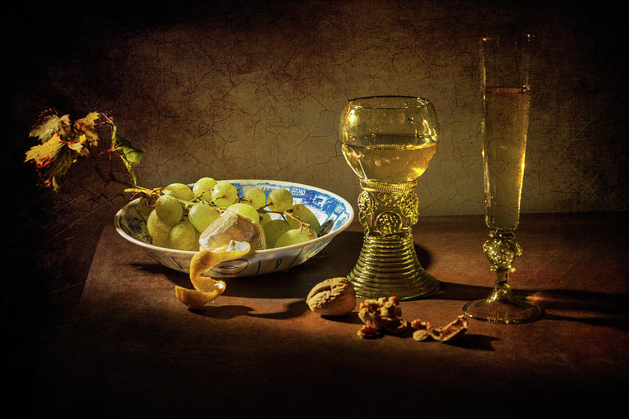 Still Life Grapes on Kraak porcelain-roemer and flute glass Photograph by Levin Rodriguez