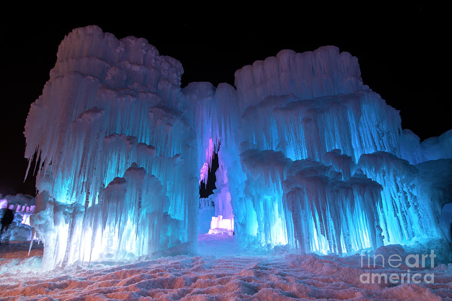 Stillwater Ice Castles 3 Photograph by David Parker