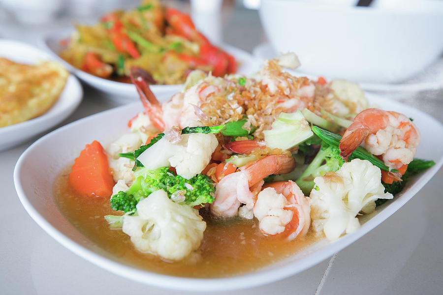 Stir fried shrimp Photograph by Anek Suwannaphoom