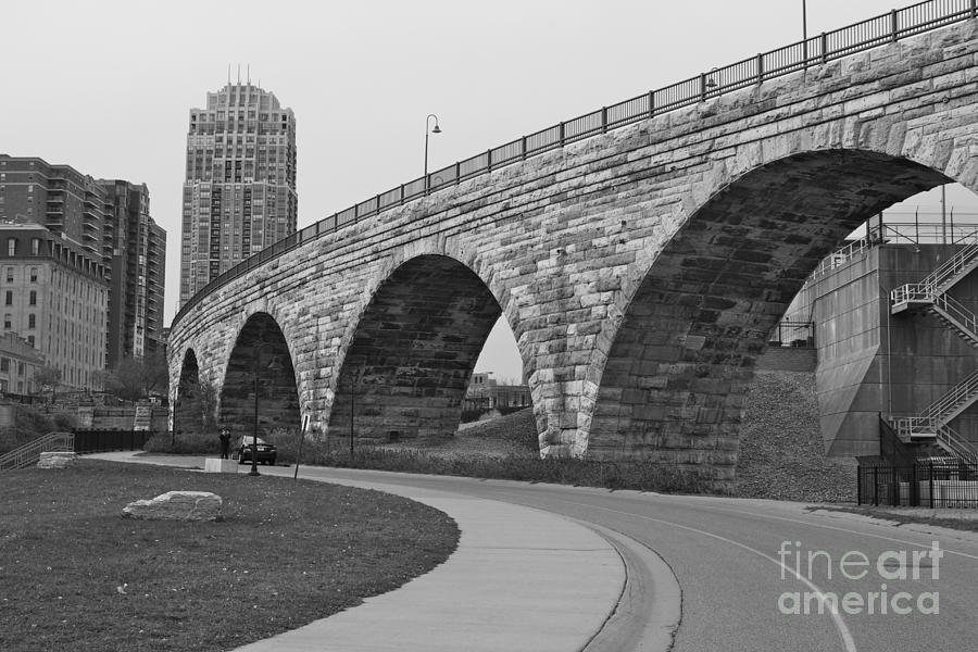Minneapolis Photograph - Stone Arch Bridge by Alice Mainville