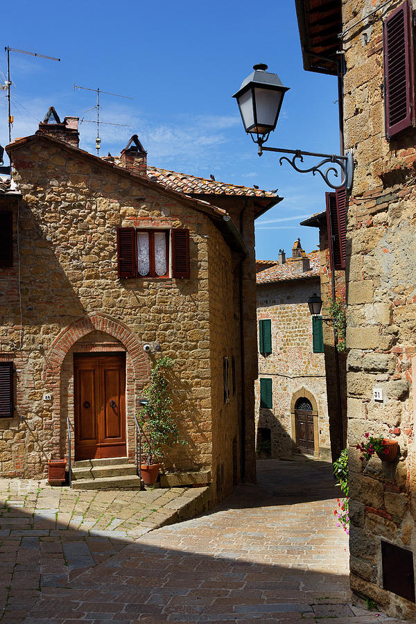 Stone Houses, Tuscany, Italy Photograph By Bruce Beck - Fine Art America