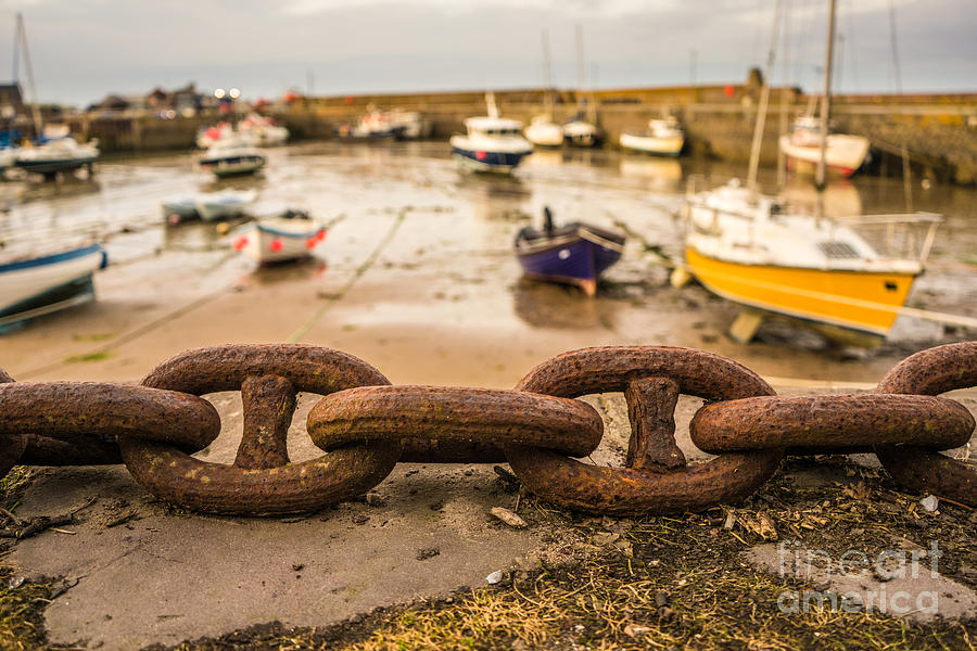 Stonehaven chain Photograph by Howard Ferrier