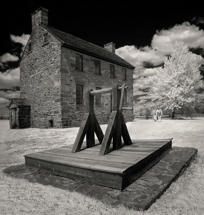 Welcome to Stone House  Photograph by Art Cole