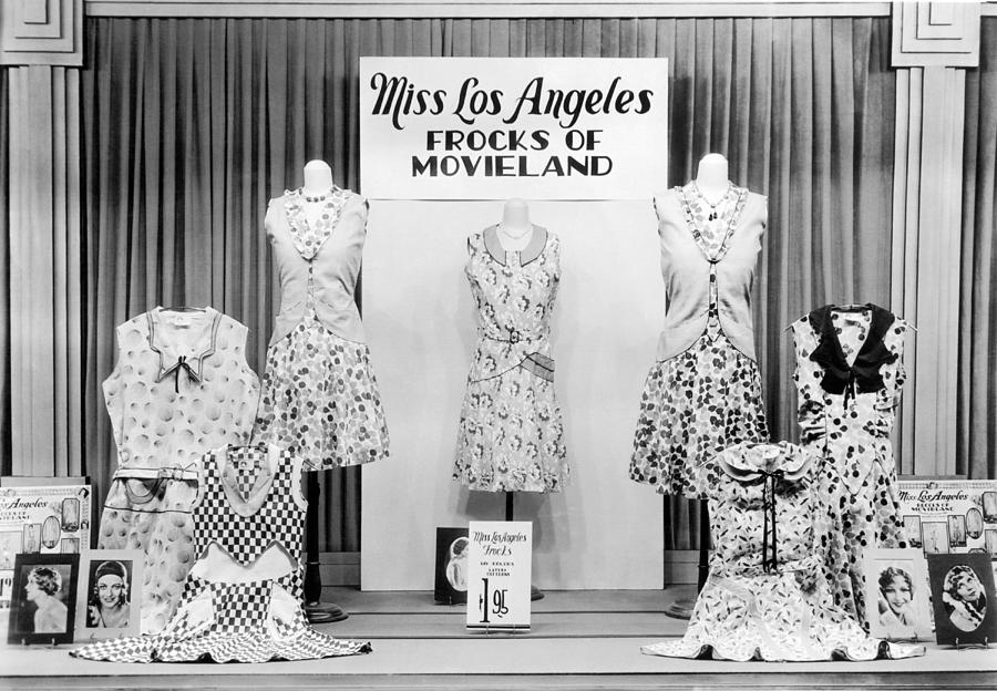 Store Window Fashion Display Photograph by Underwood Archives