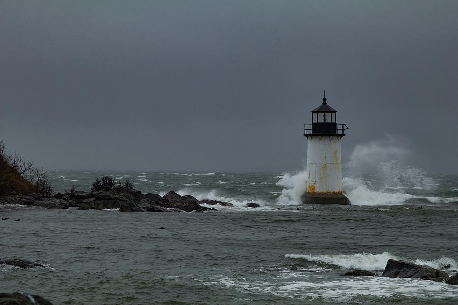 Salem Ma Photograph - Storm Riley Pickering Lighthouse by Jeff Folger