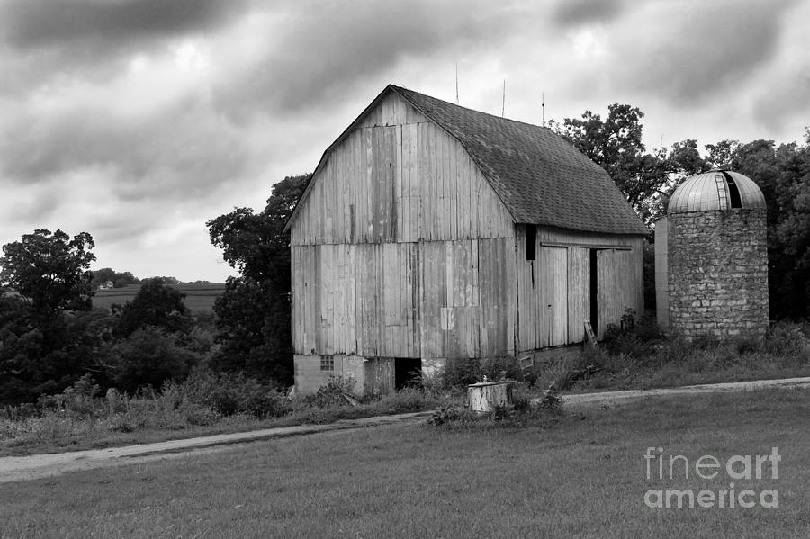 Stormy Barn Photograph by Perry Webster