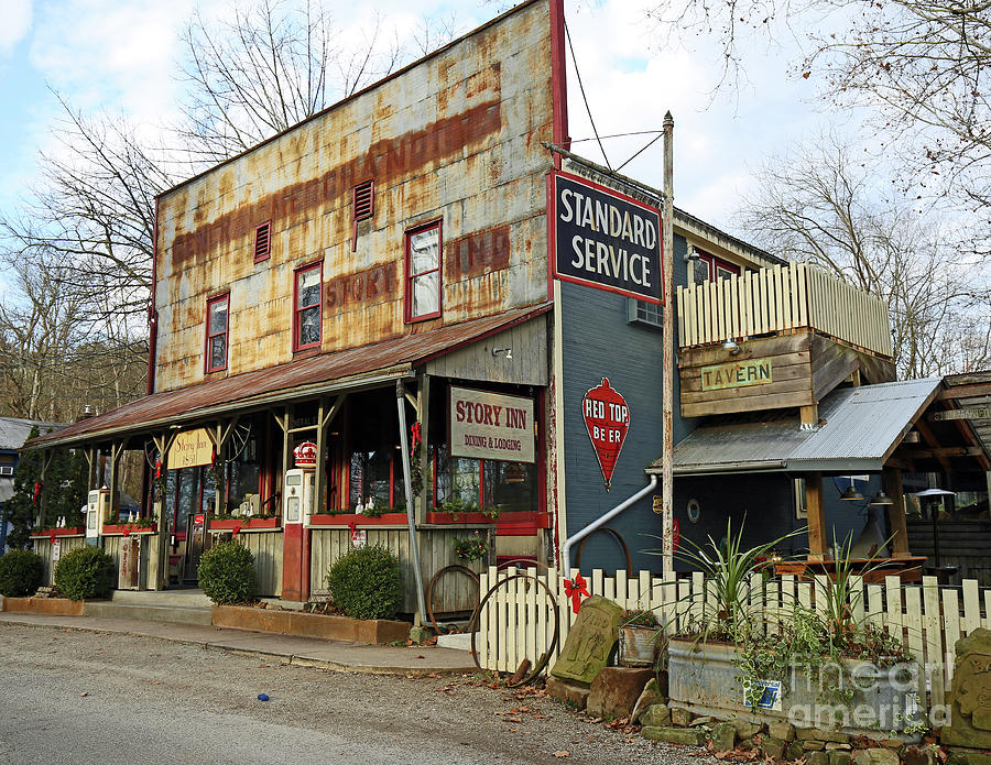 Nashville Photograph - Story Inn Indiana by Steve Gass