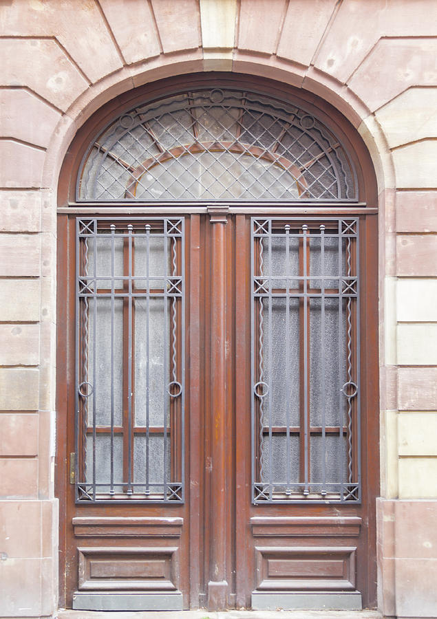 Strasbourg Door 07 Photograph by Teresa Mucha