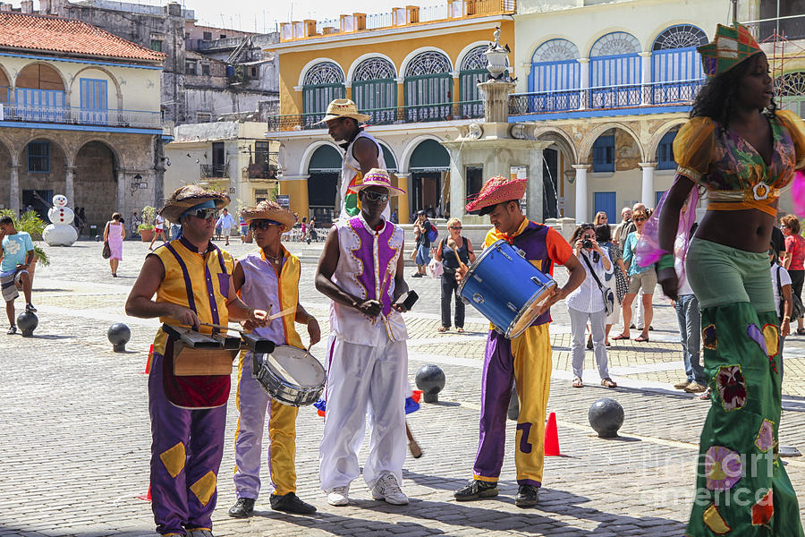Music Photograph - Street dancers in Havana by Patricia Hofmeester