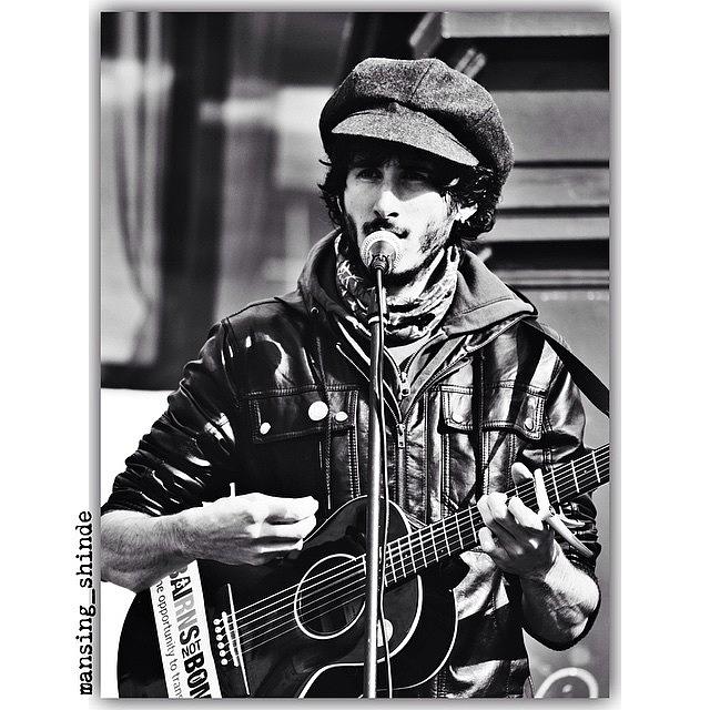 Portrait Photograph - Street Performance In Edinburgh, United by Indian Truck Driver