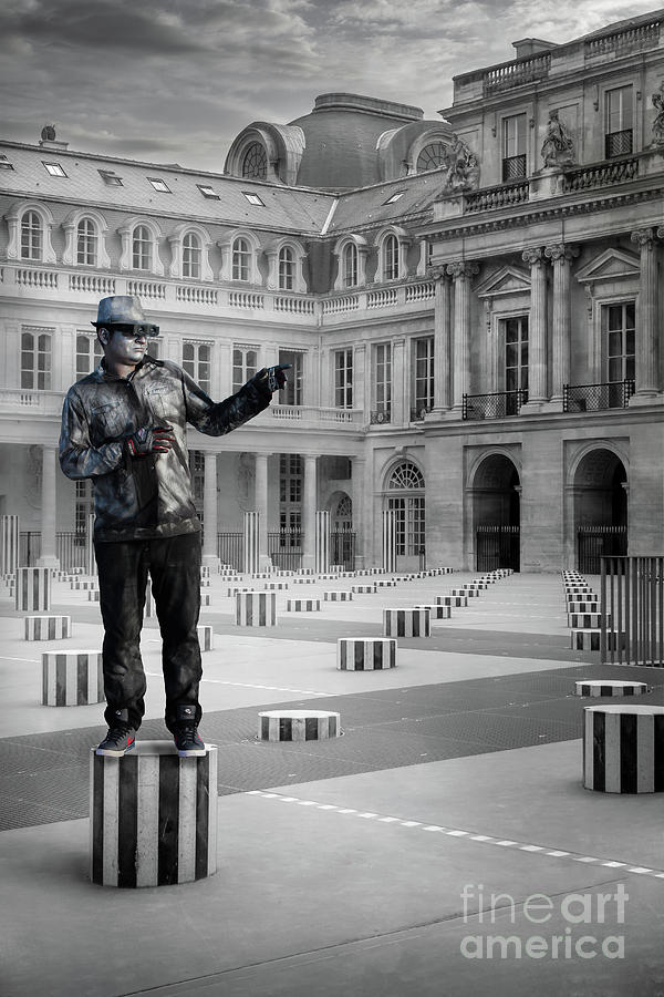 Street Performer at the Palais Royal, Paris, France Photograph by Liesl Walsh