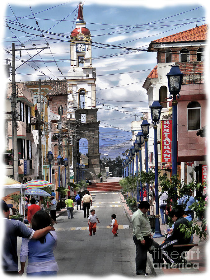Street Scene In Cotacachi, Ecuador Photograph by Al Bourassa