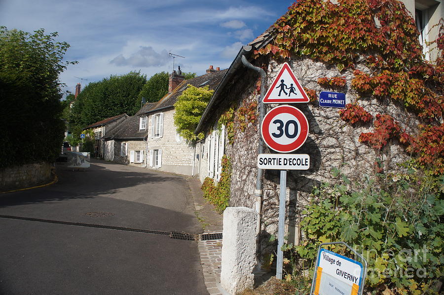 Street view of Giverny Photograph by Therese Alcorn