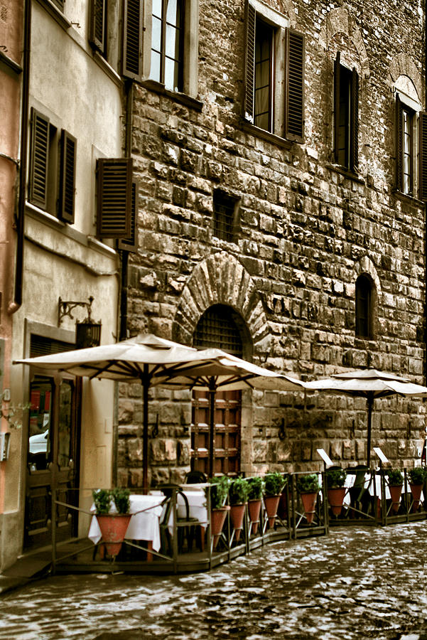 Dining In The Streets of Florence Photograph by Greg Sharpe