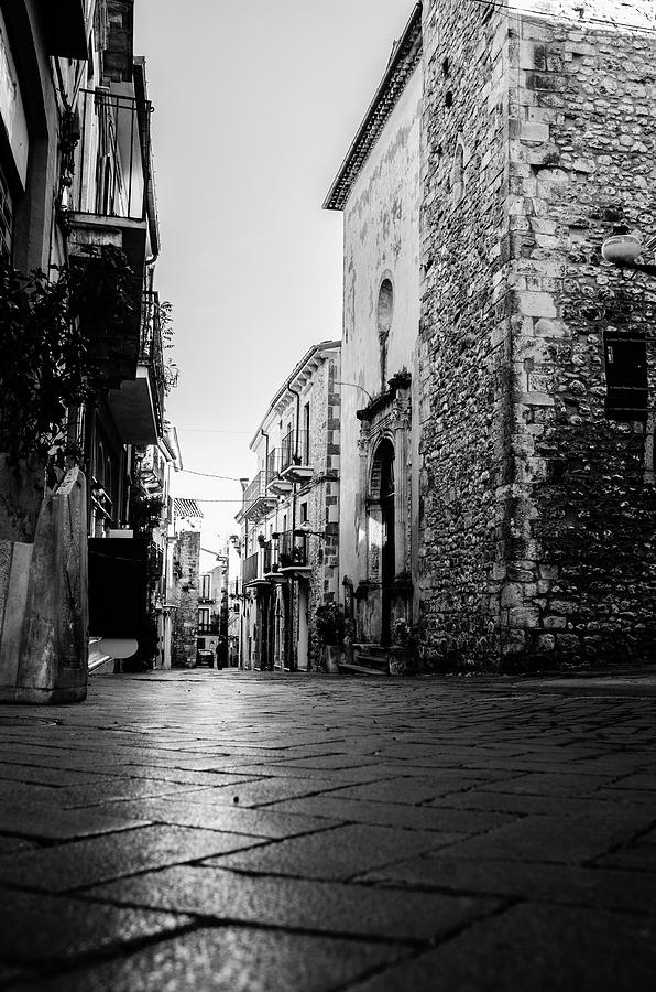 Streets of Italy - Guardiagrele 8 Photograph by AM FineArtPrints