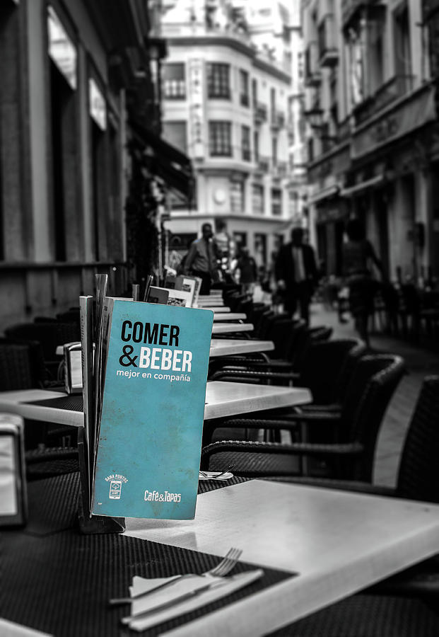 Streets of Seville - Comer y Beber Photograph by AM FineArtPrints