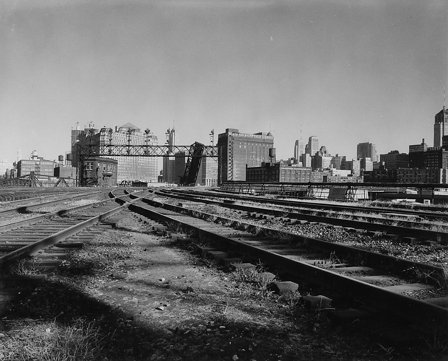 Strike Shuts Down Chicago Passenger Terminal Photograph by Chicago and North Western Historical Society