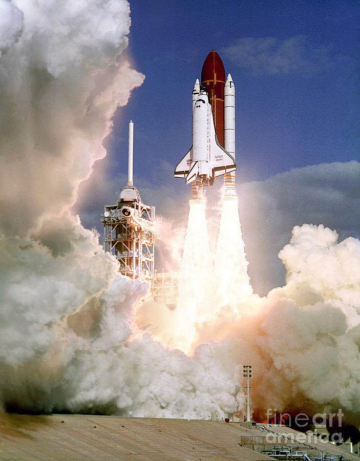 Sts-27, Space Shuttle Atlantis Launch Photograph by Science Source