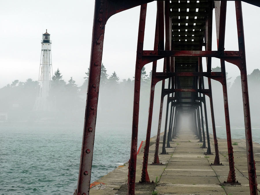 Sturgeon Bay Ship Canal Lighthouse Photograph by David T Wilkinson