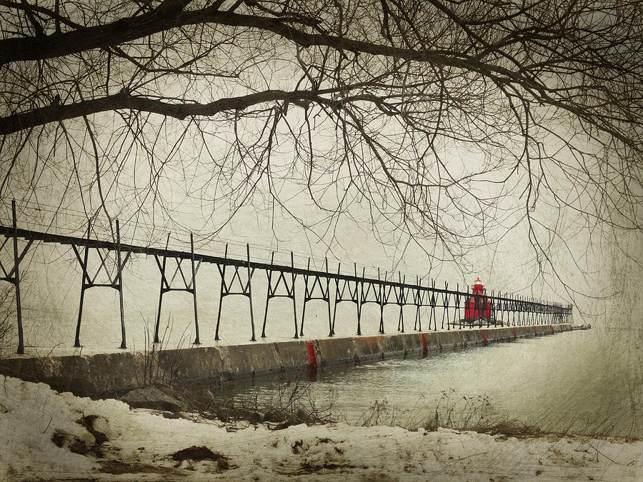 Sturgeon Bay Ship Canal Pierhead Lighthouse in Winter Photograph by David T Wilkinson