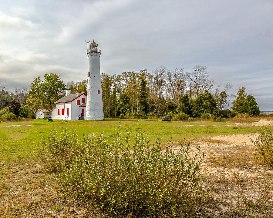 Sturgeon Point Ligthouse Lake Huron, Lower Peninsula, MI Photograph by Jack R Perry