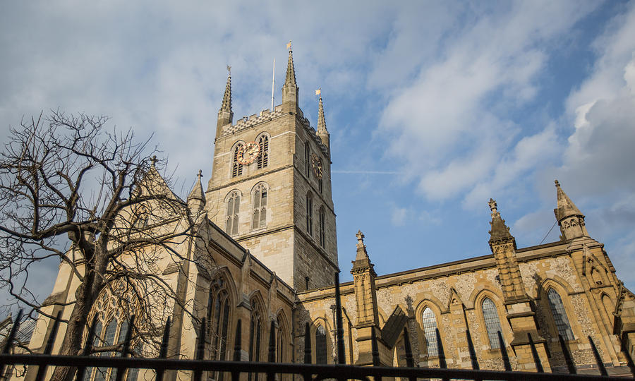 Southwark Cathedral Photograph by Jared Windler